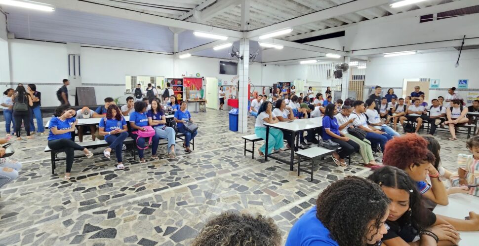 Motirô inaugura Geladeiroteca em tributo à literatura negra em Teixeira de Freitas