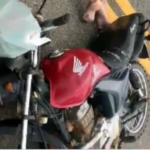 Motociclista morre após bater em caminhão boiadeiro na BA-284 em Itamaraju