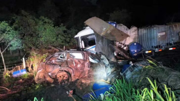 Primeira-dama e vereador eleito morrem em acidente de carro em Minas Gerais