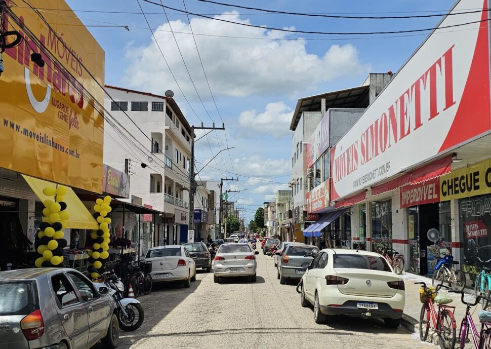 Comércio de Itabatã e Posto da Mata lança horário especial para o Natal