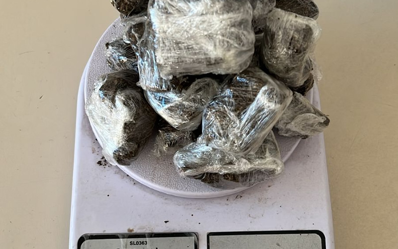 Polícia Civil apreende droga em apartamento de Teixeira de Freitas 1 Polícia Civil apreende droga em apartamento de Teixeira de Freitas