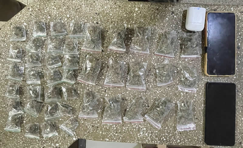 Polícia Militar apreende drogas, armas e prende suspeitos em Teixeira de Freitas 1 Polícia Militar apreende drogas, armas e prende suspeitos em Teixeira de Freitas