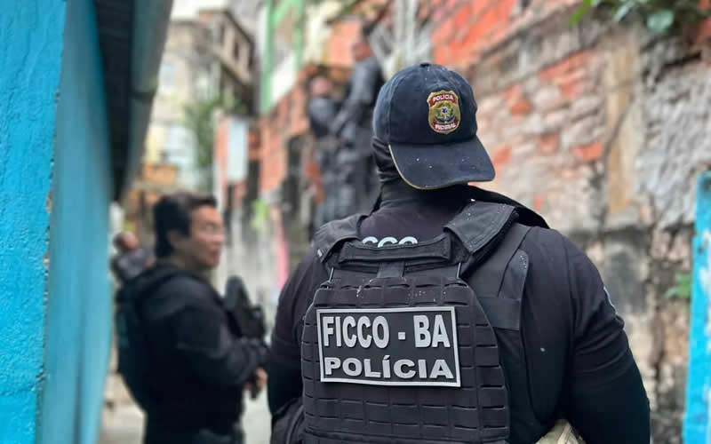 Suspeito de chefiar facção criminosa no sul da Bahia morre em confronto policial em Alagoas 1 Suspeito de chefiar facção criminosa no sul da Bahia morre em confronto policial em Alagoas