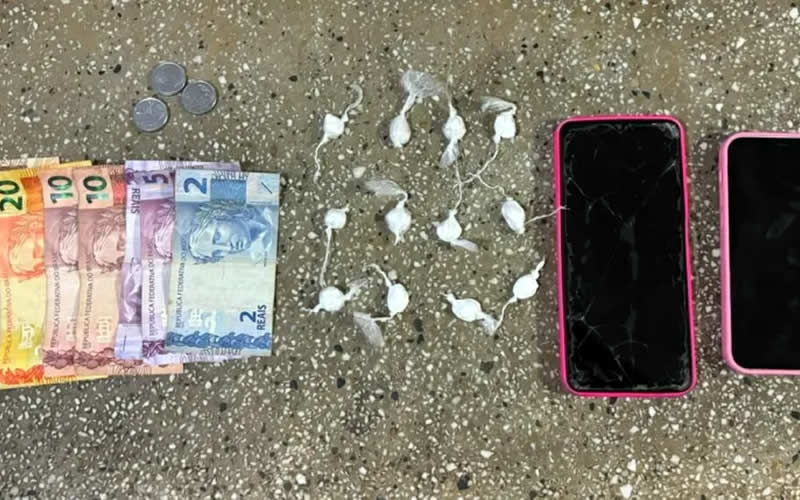Casal é preso por tráfico de drogas no interior de Teixeira de Freitas 1 Casal é preso por tráfico de drogas no interior de Teixeira de Freitas