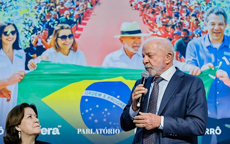 Lula repete estratégia e confirma entrevista a podcast Flow em horário de debate na TV 1 Lula repete estratégia e confirma entrevista a podcast Flow em horário de debate na TV