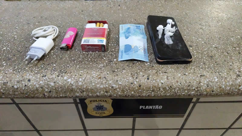 Homem é preso suspeito por tráfico de drogas em Teixeira de Freitas 1 Homem é preso suspeito por tráfico de drogas em Teixeira de Freitas