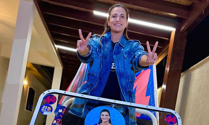 Roberta Roma passa mal durante agenda de campanha em Cruz das Almas 1 Roberta Roma passa mal durante agenda de campanha em Cruz das Almas